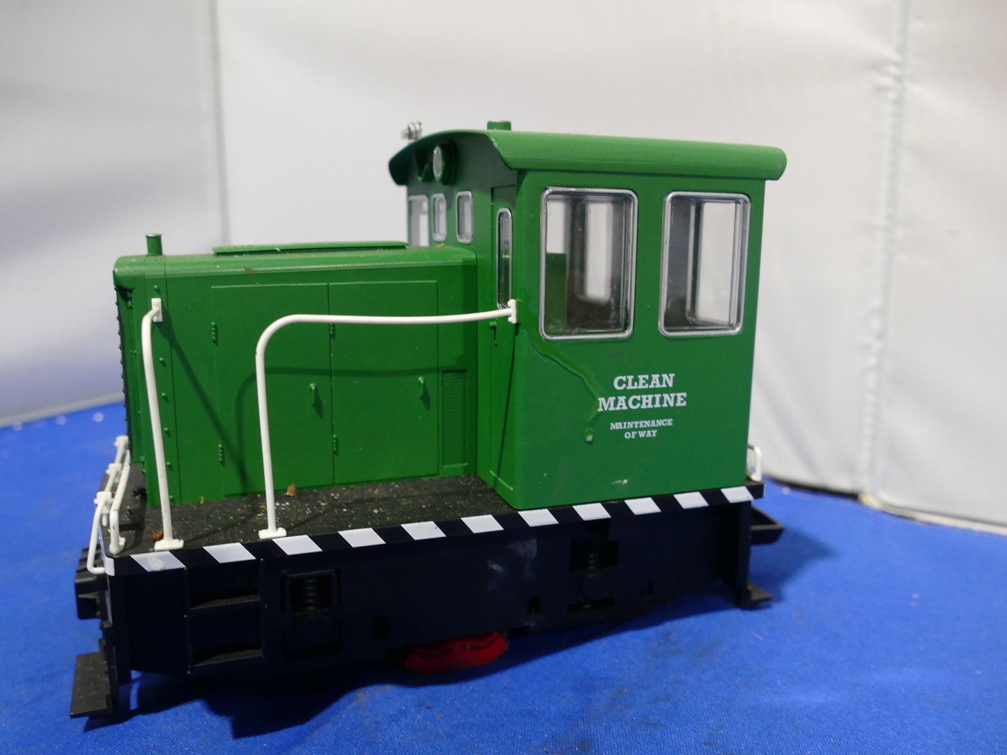Piko 38501 Track Cleaning loco - Battery (used)