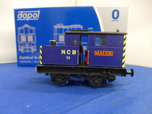 Dapol Gauge "O" Sentinel 0-4-0 Steam Shunter "Maude" (used)