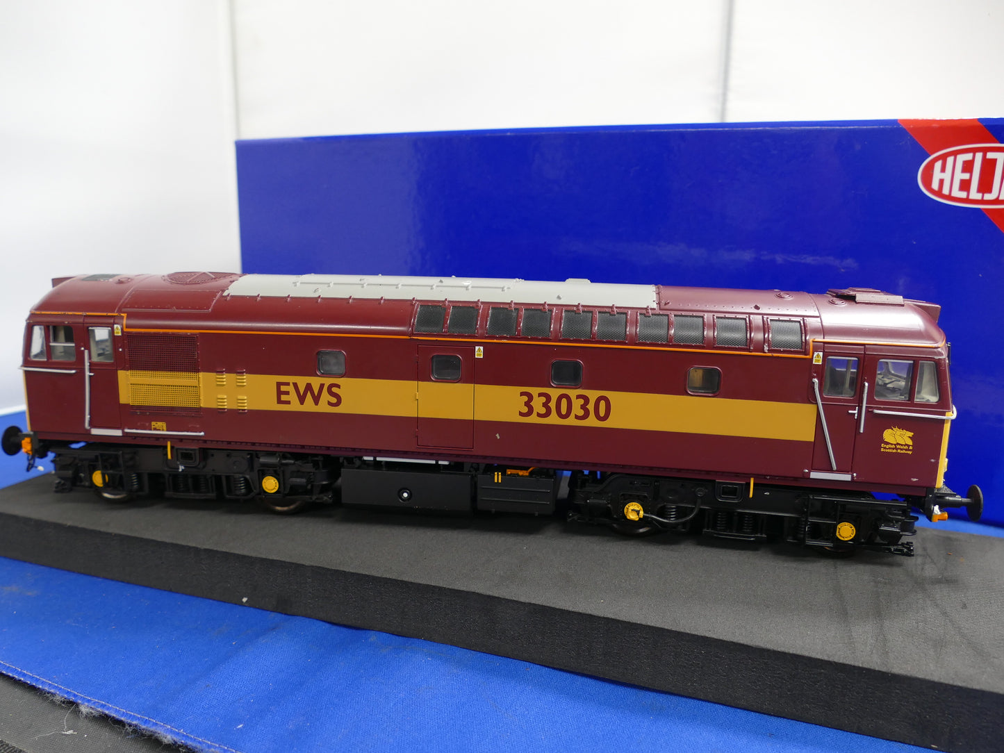 Heljan Gauge "O" Class 33 V3 EWS Diesel (used)
