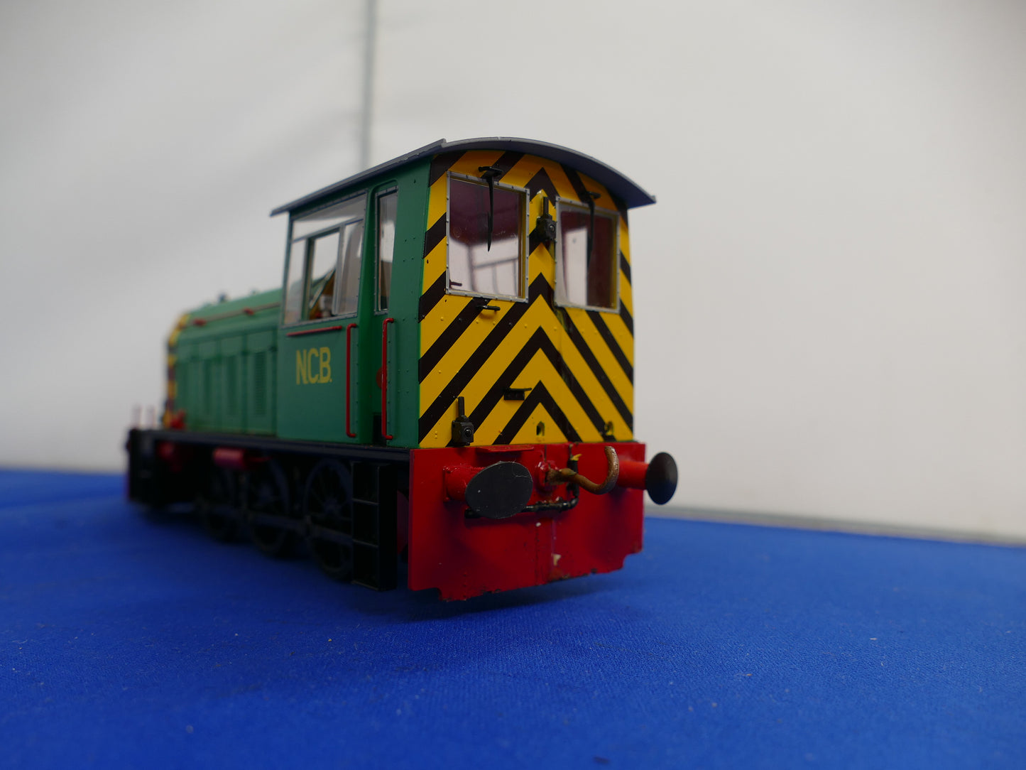 Haljan 2595 Gauge "O" NCB Shunter (used)