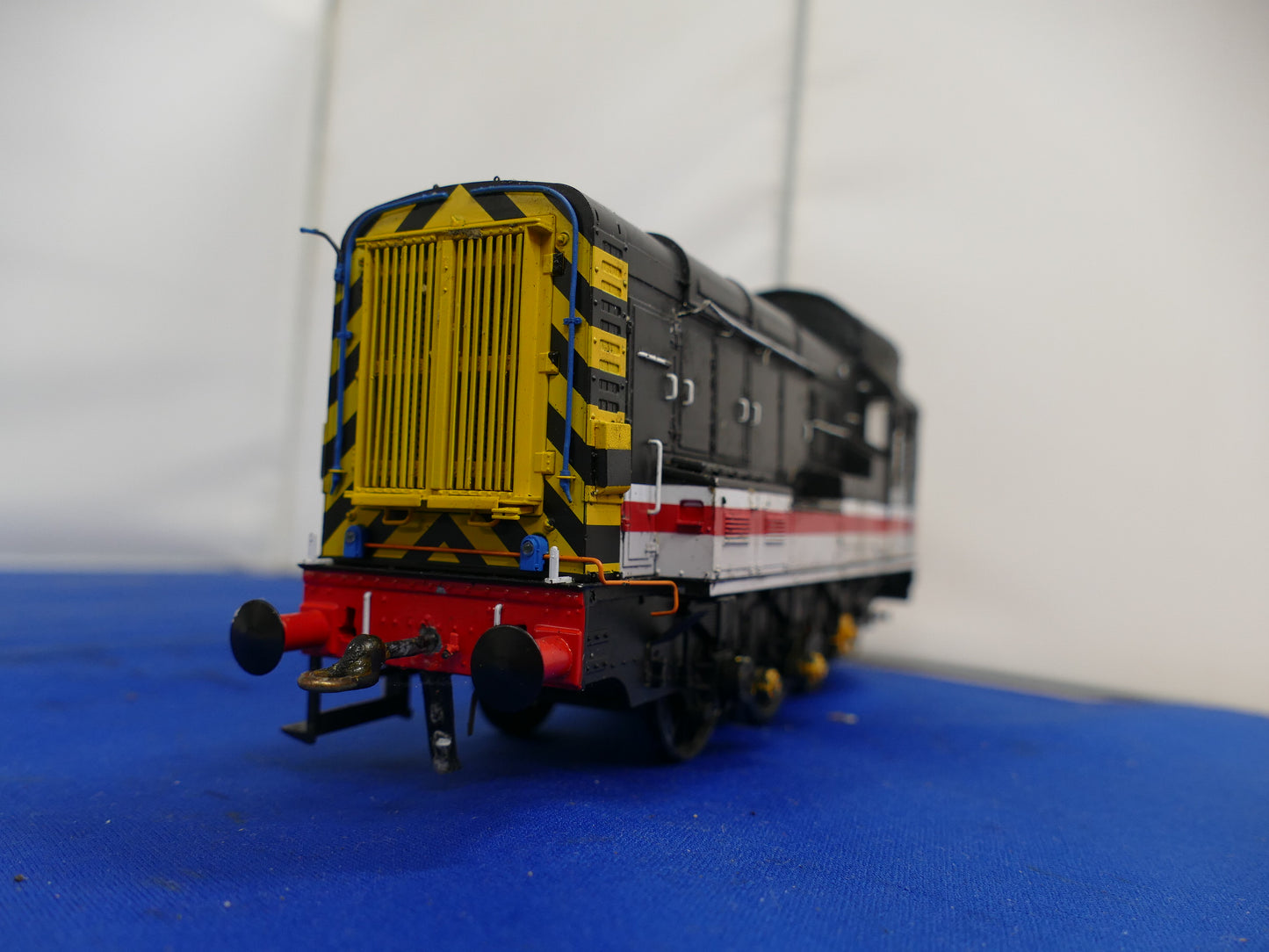 Dapol Gauge "O" Class 08 Intercity Shunter (used)