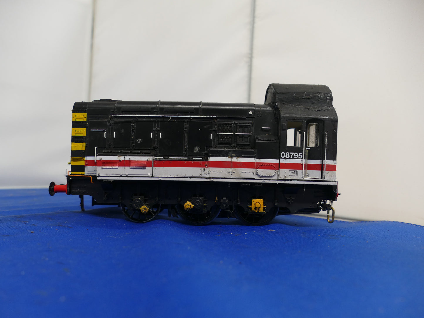 Dapol Gauge "O" Class 08 Intercity Shunter (used)