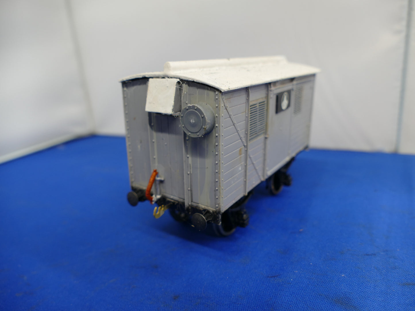 "O" Gauge Grey Box Van (used)