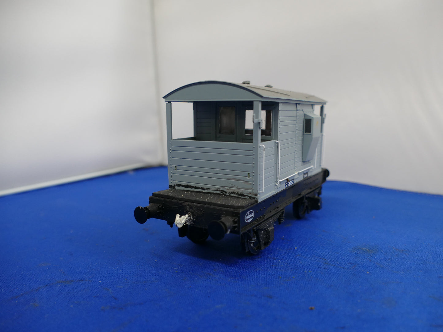 "O" Gauge Dapol Brake Van (used)