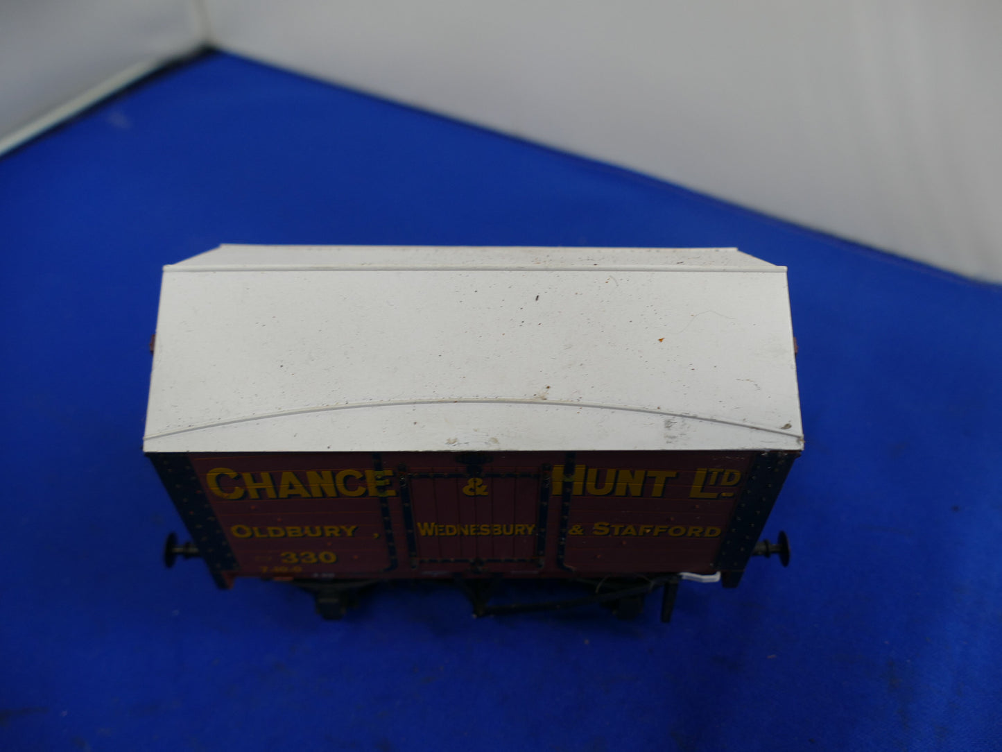"O" Gauge Dapol Salt Van "Chance & Hunt" (used)