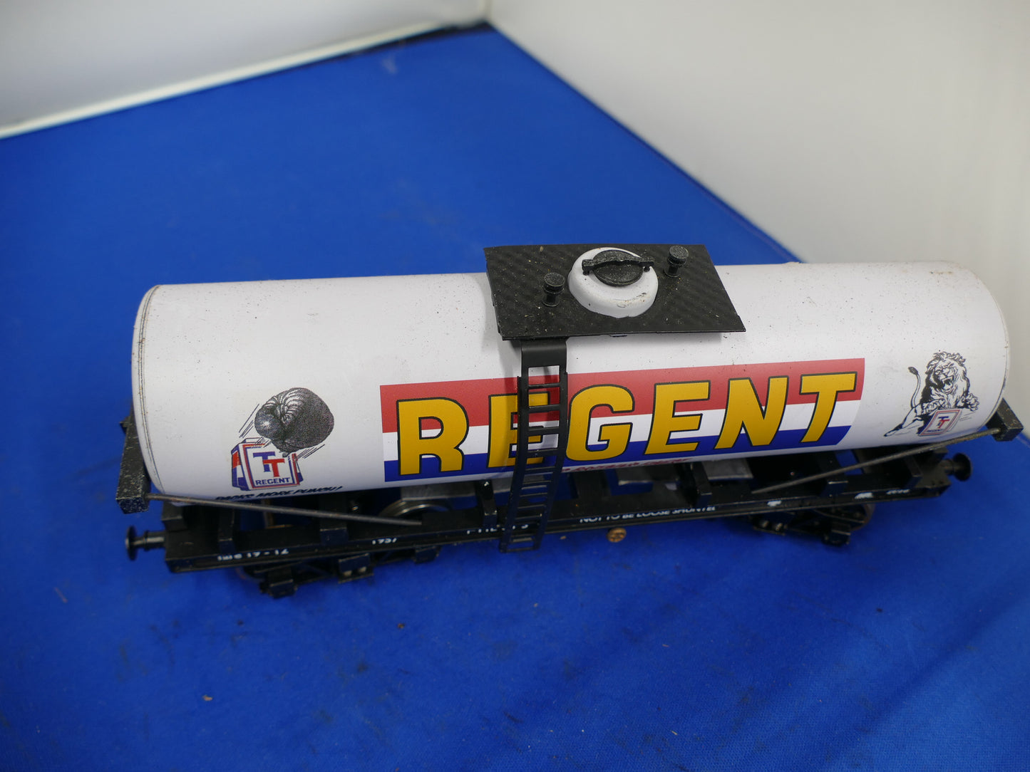 "O" Gauge Darstaed "Regent" Tanker (used)