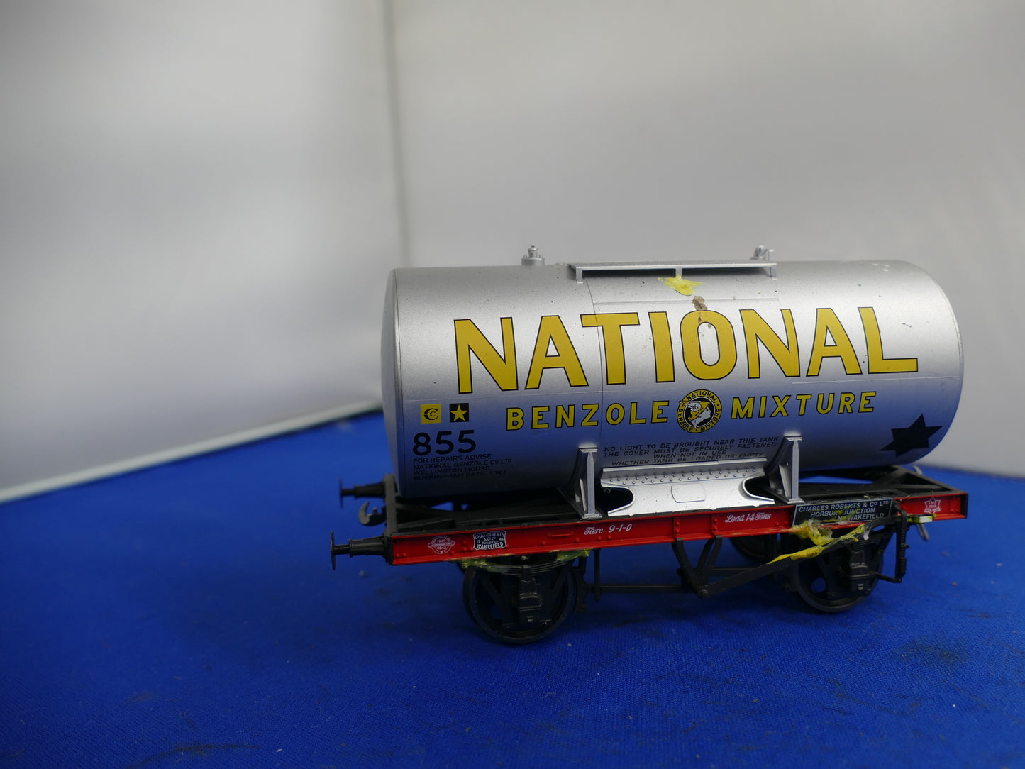 "O" Gauge Dapol "National" Tanker (used)