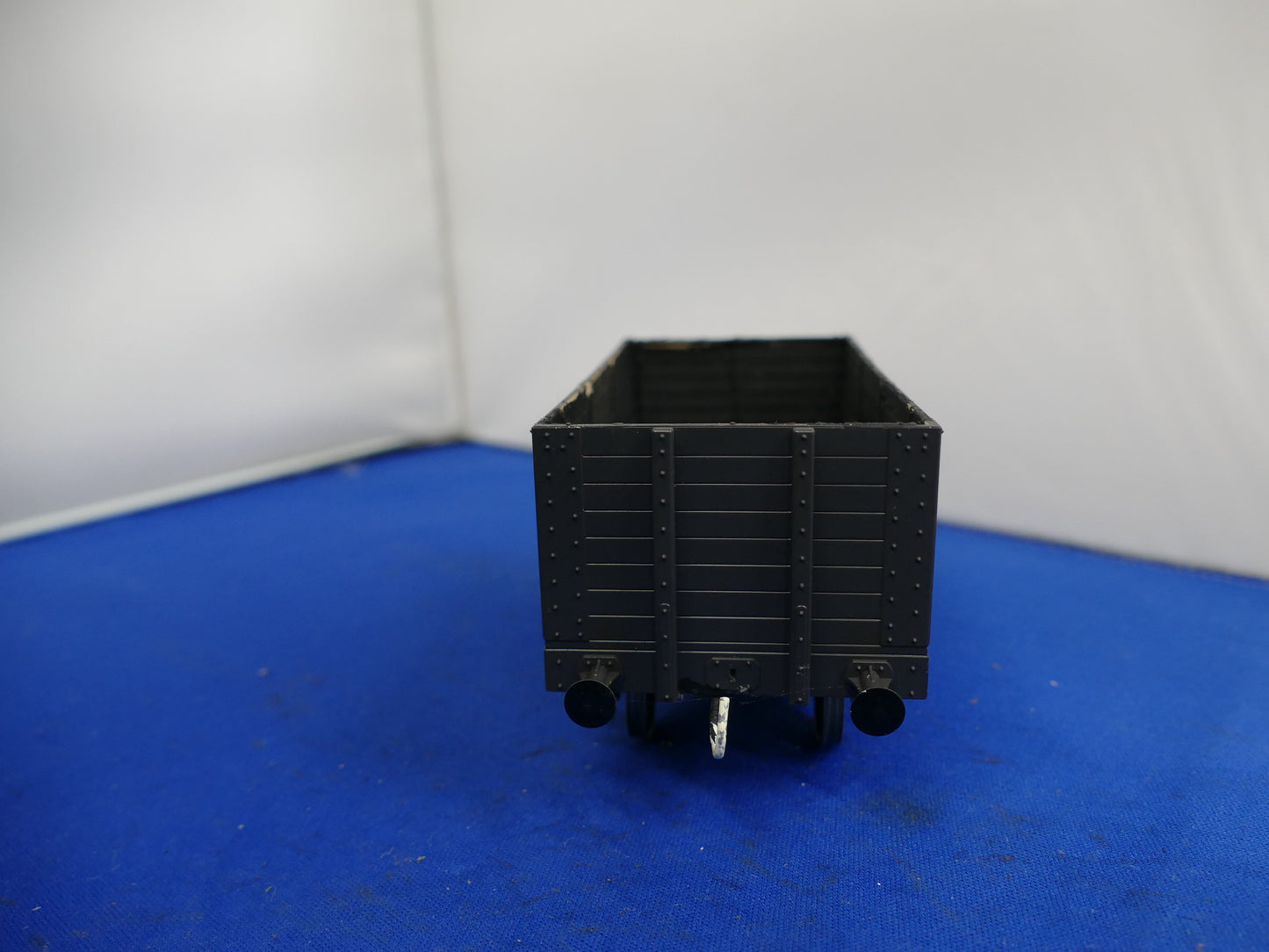 "O" Gauge Skytrex "Suncole" Wagon (used)