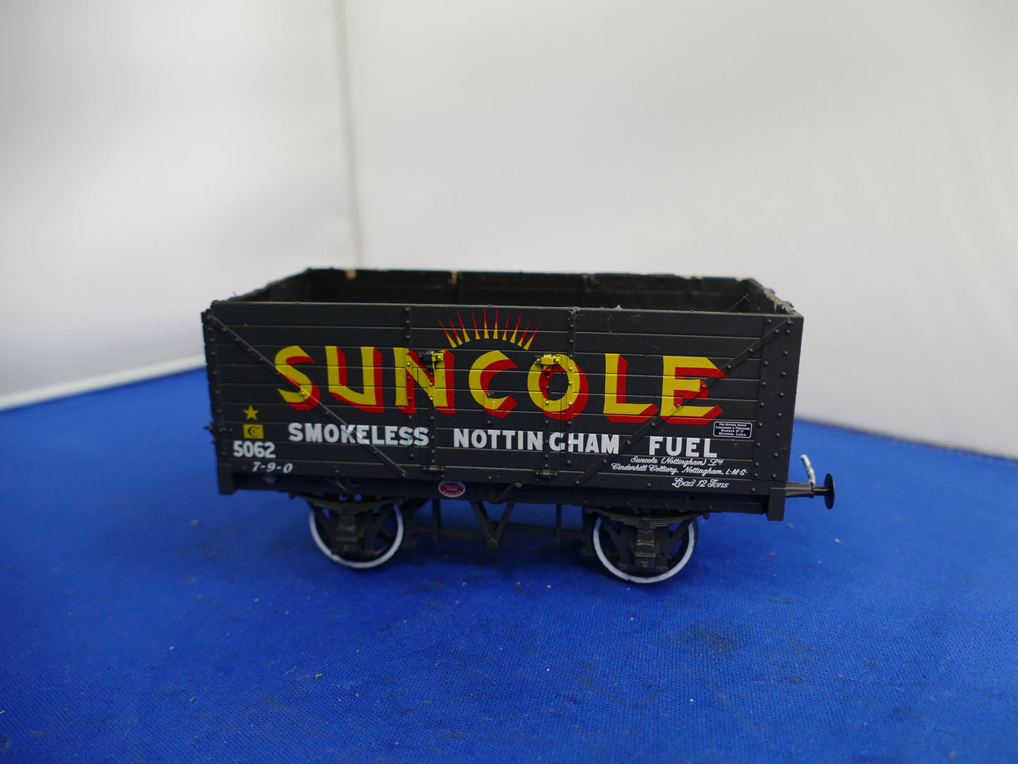"O" Gauge Skytrex "Suncole" Wagon (used)