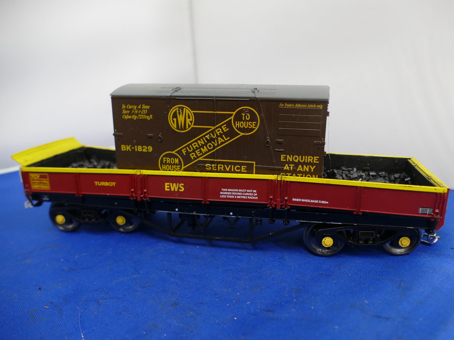 "O" Gauge Dapol Turbot Wagon with Load (used)