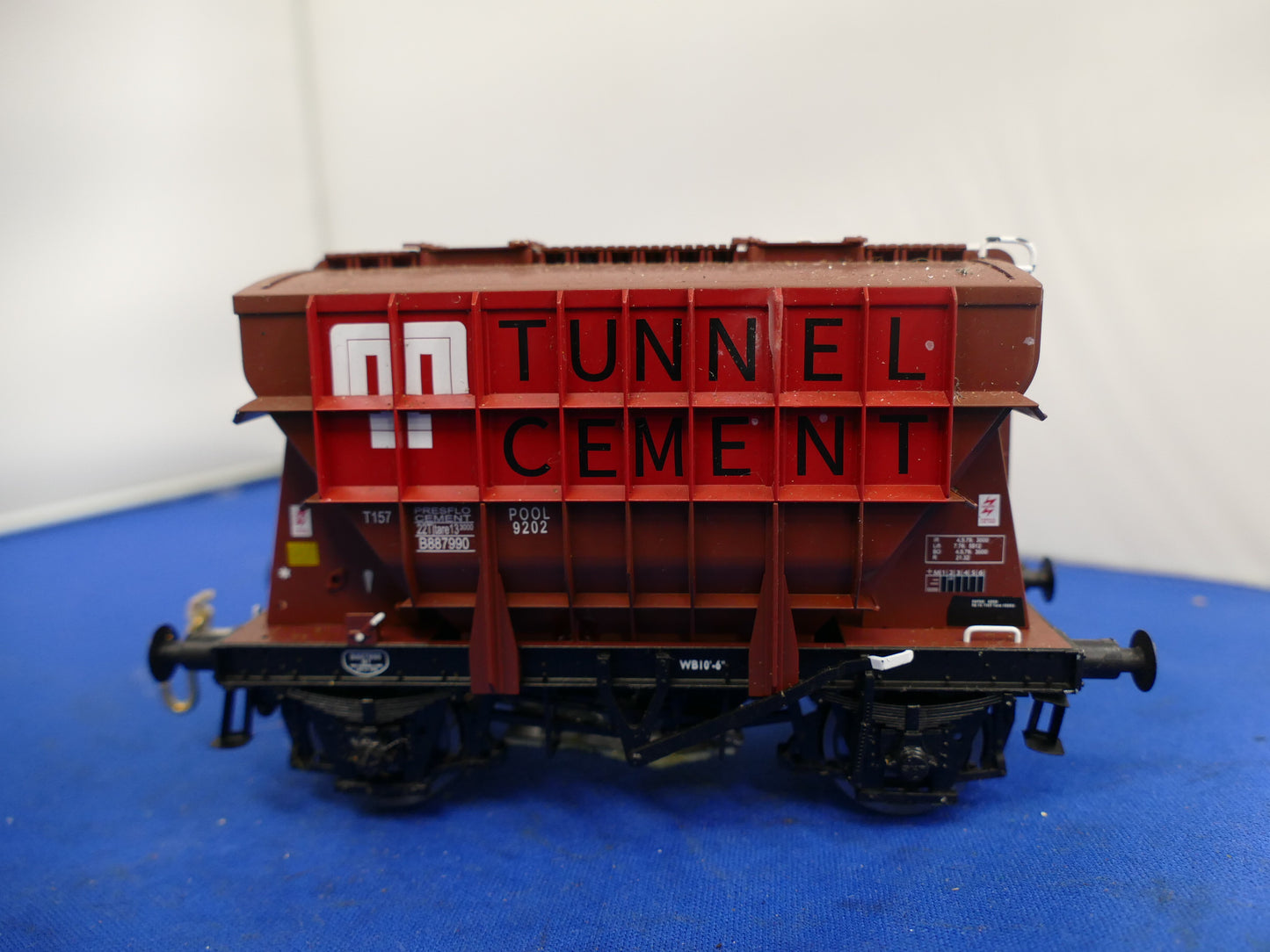 "O" Gauge Ellis Clark Bulk Load Cement Wagon (used)