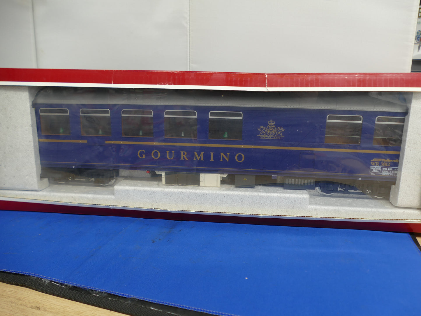 LGB G Scale Gourmino Dining Car (used)