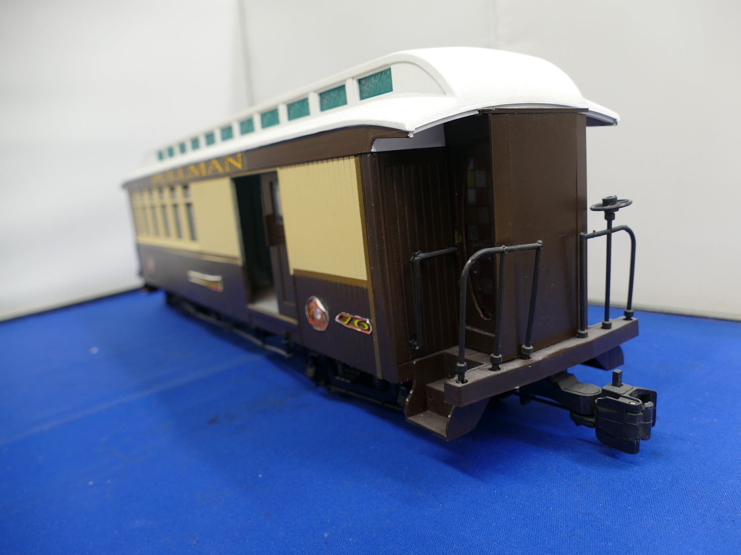 Bachmann G Scale - Pullman Coach (used)