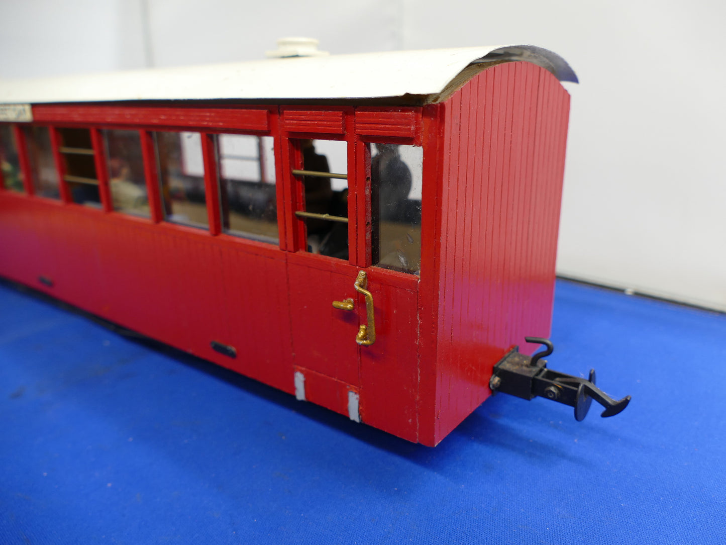 G Scale WHR Red Buffet Car (used)