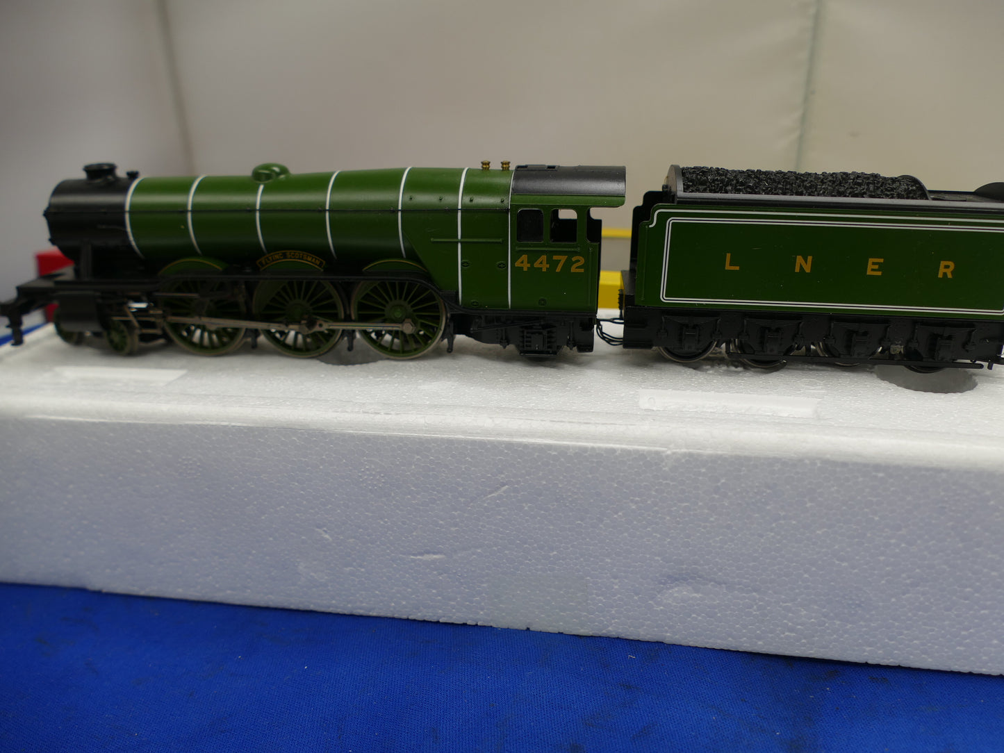 Hornby OO R3284TTS Flying Scotsman (used)