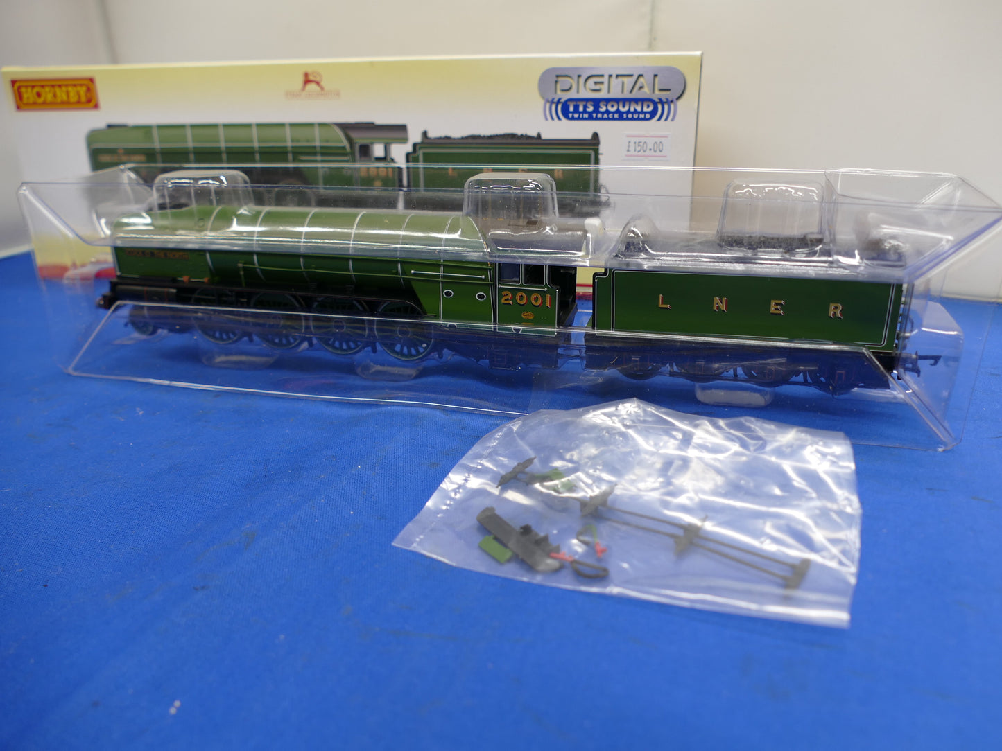 Hornby OO R3246TTS "Cock O' the North" P2 Loco (used)