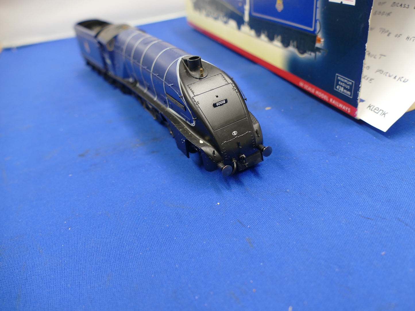 Hornby OO R2991XS BR A4 "Sparrow Hawk" (used)