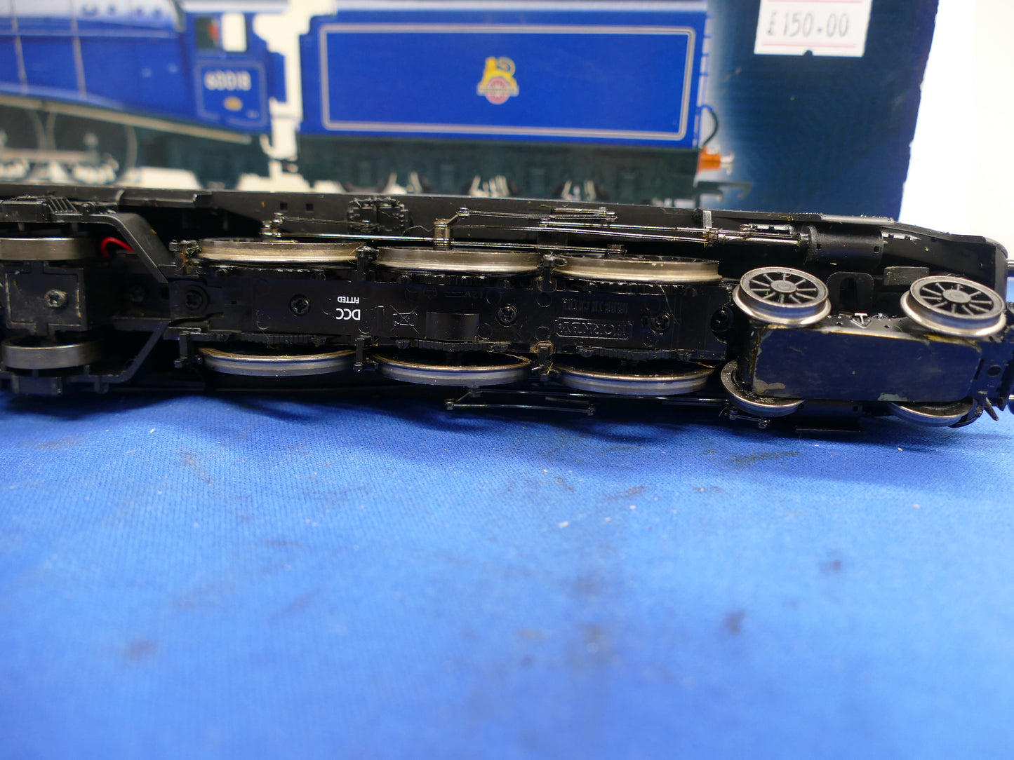 Hornby OO R2991XS BR A4 "Sparrow Hawk" (used)