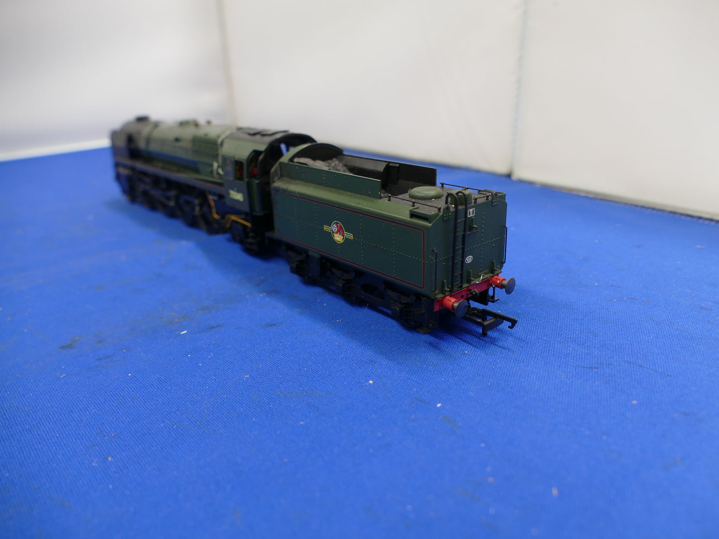 Hornby OO R2992XS BR Britannia Class "Clive of India" (used)