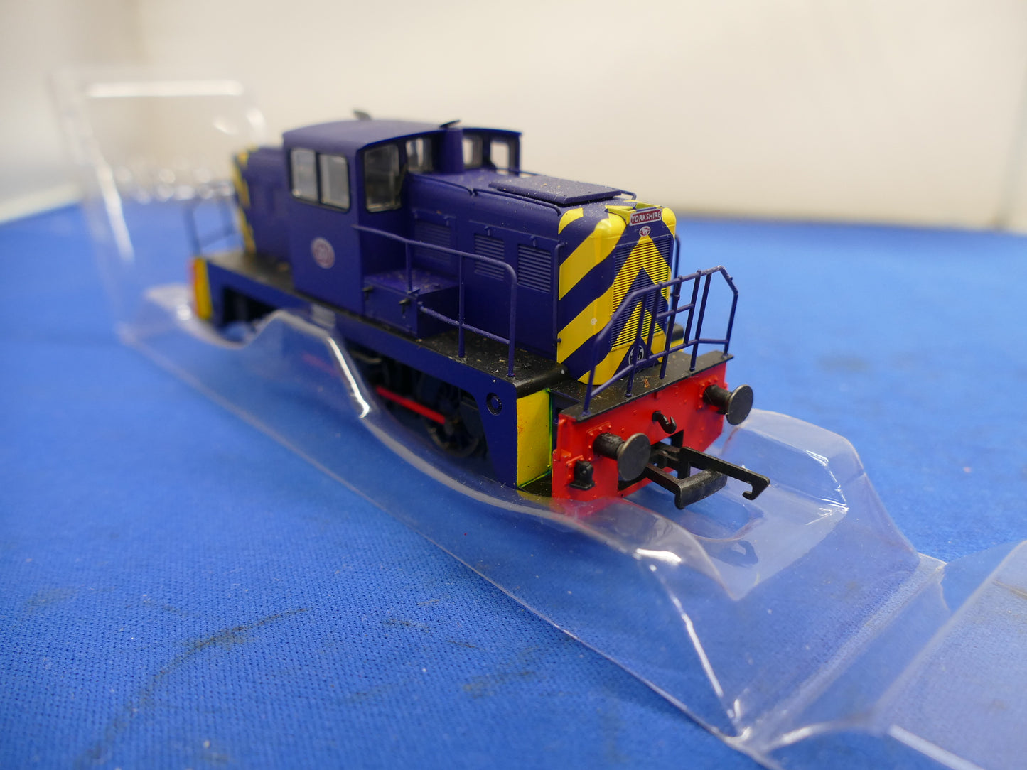 Oxford Rail OO Janus 0-6-0 Diesel (used)