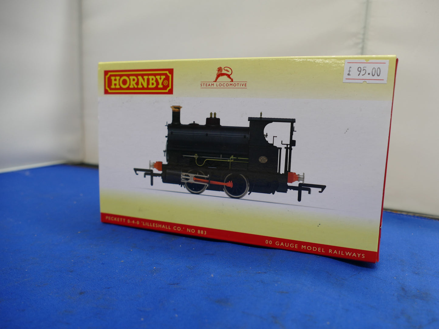 Hornby OO R3550 Peckett W4 0-4-0 Loco (used)