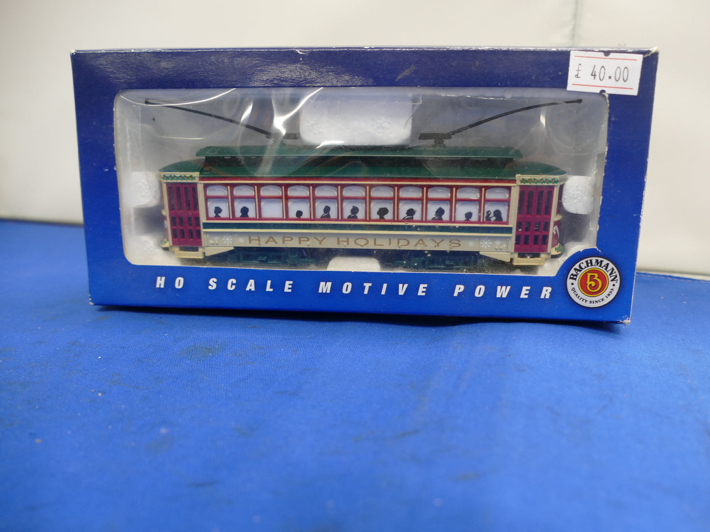 Bachmann OO/HO "HO Christmas Trolley" (used)