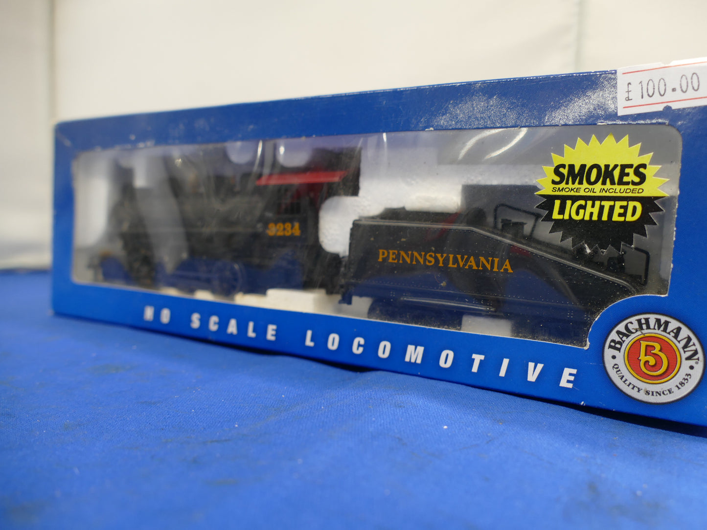Bachmann OO/HO USRA 0-6-0 Pennsylvania Steam Loco (used)