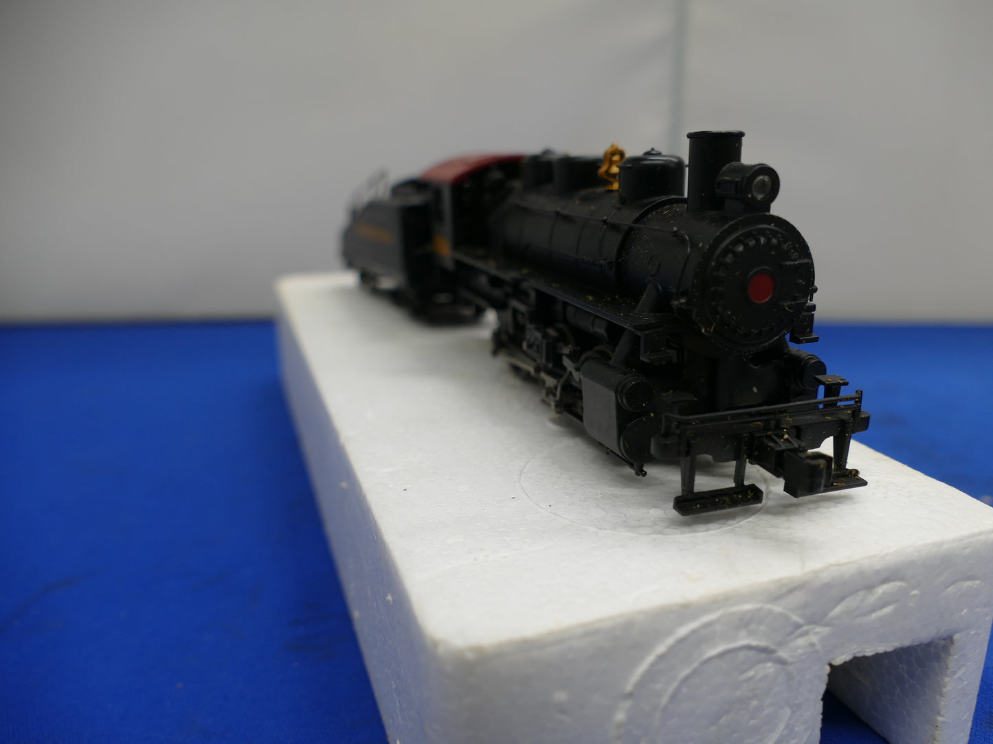 Bachmann OO/HO USRA 0-6-0 Pennsylvania Steam Loco (used)