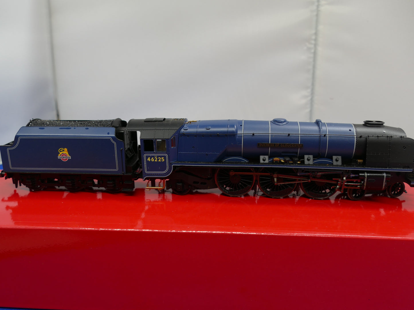 Hornby OO R3682 "Duchess of Gloucester" (used)