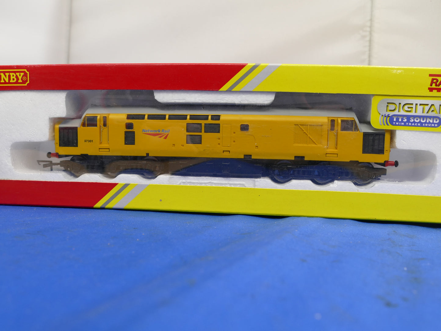 Hornby OO R3289TTS Network Rail Class 37 (used)
