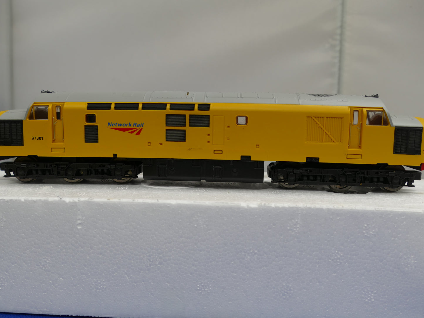 Hornby OO R3289TTS Network Rail Class 37 (used)