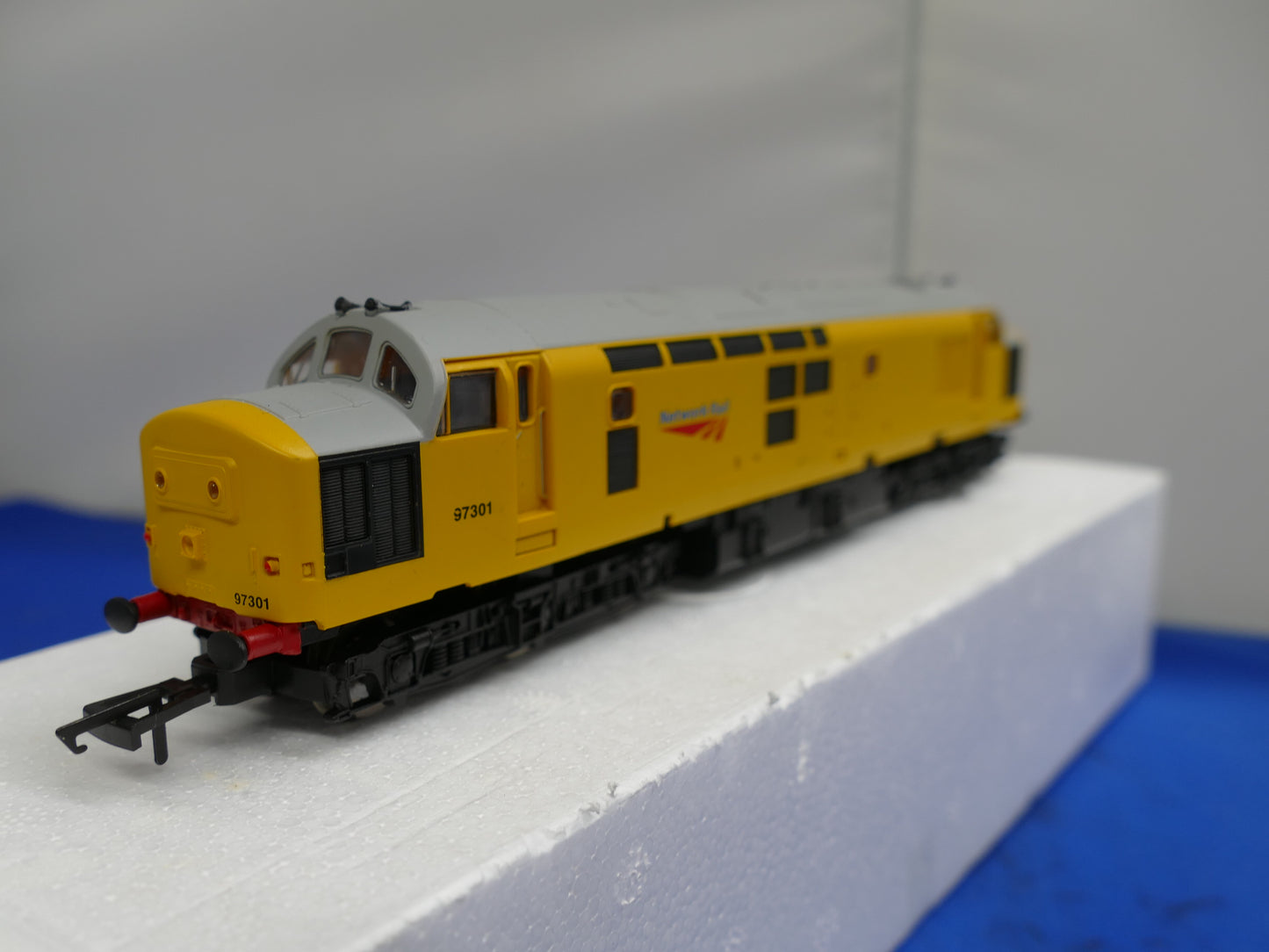 Hornby OO R3289TTS Network Rail Class 37 (used)