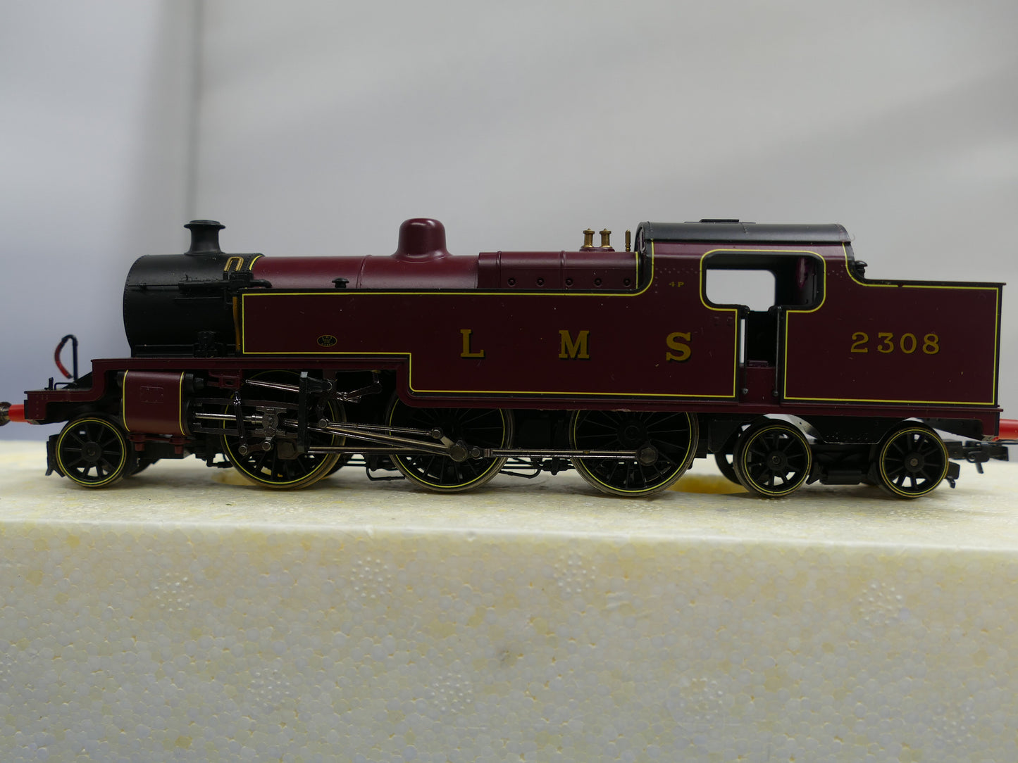 Hornby OO R3020 LMS Fowler 2-6-4T Loco (used)