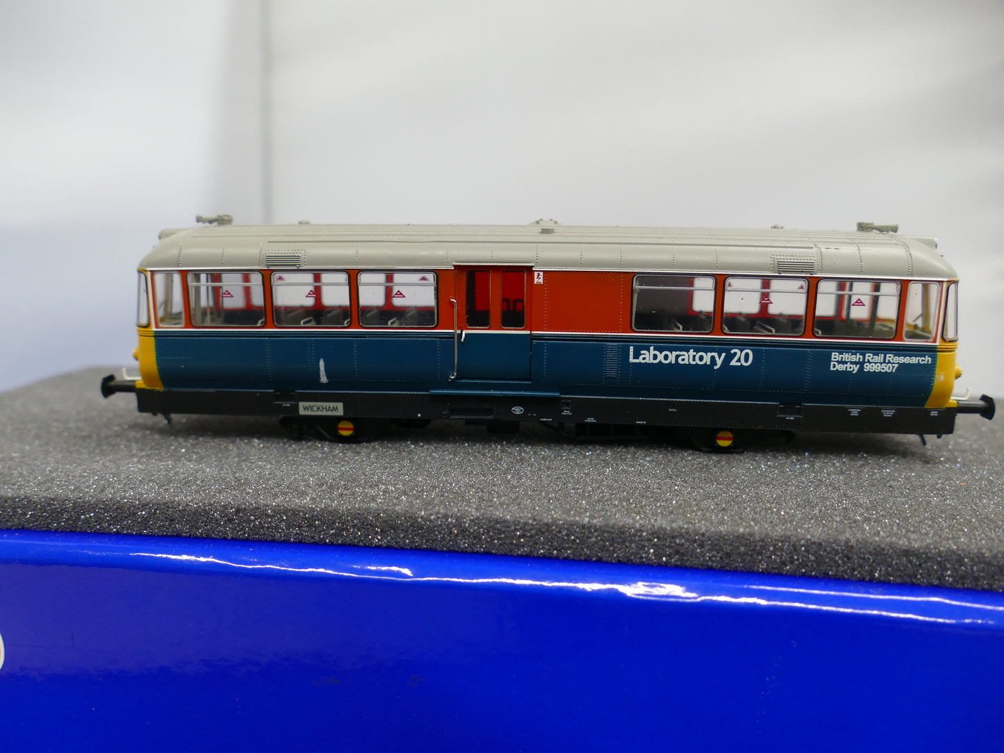 Heljan OO/HO Railbus Limited Edition (used)