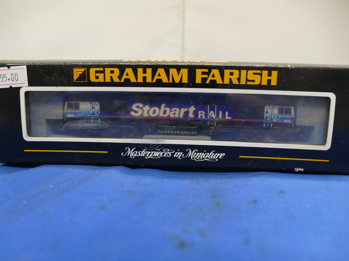 Graham Farish N Gauge 371-391 Stobart Diesel Class 66 (used)