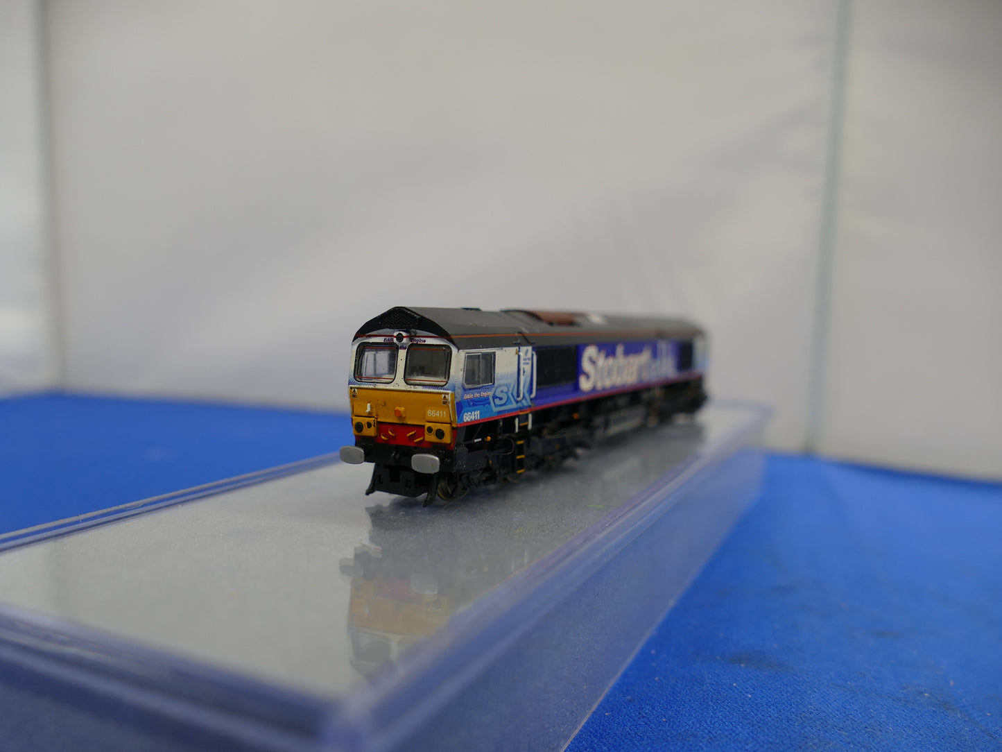 Graham Farish N Gauge 371-391 Stobart Diesel Class 66 (used)