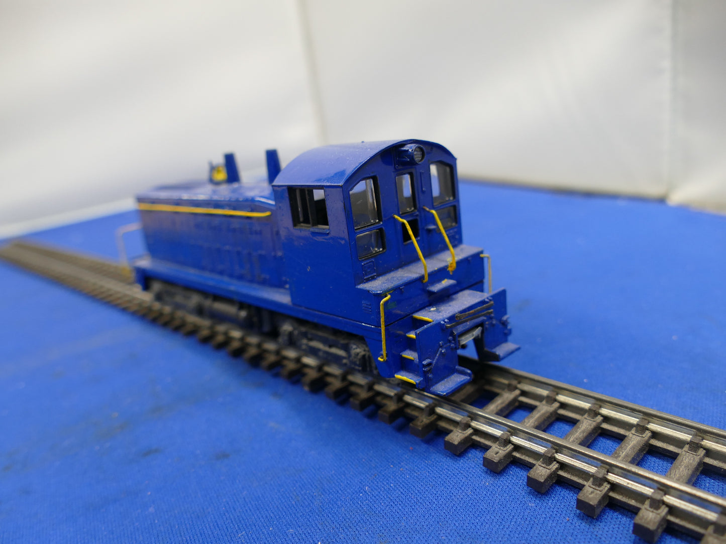 Athearn HO - #4031 Switcher (used)