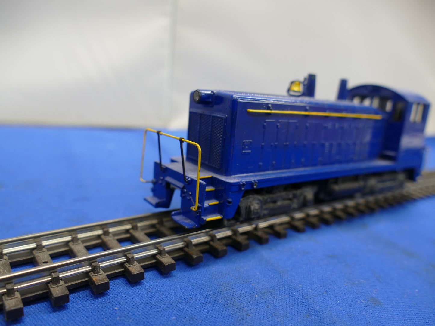 Athearn HO - #4031 Switcher (used)