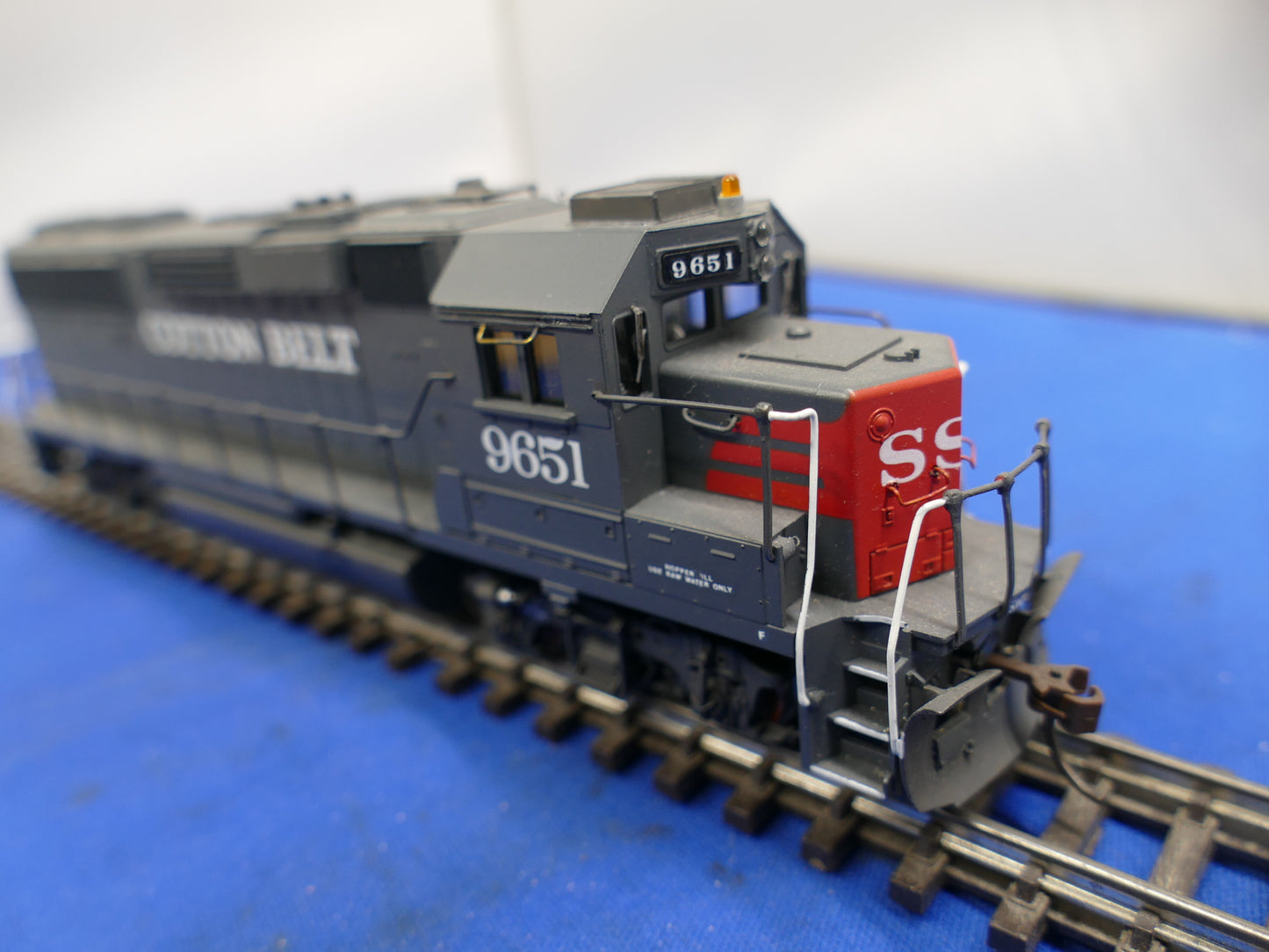 Athearn HO - #4761 GP60 Cotton Belt No.9651 (used)