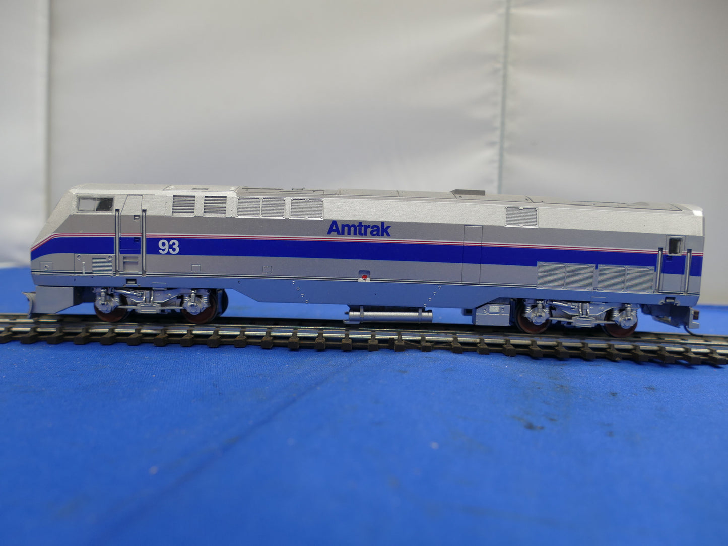 Athearn HO - #3658 AMD103 Amtrak No.1 (used)