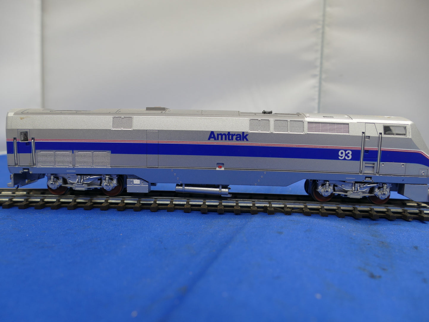 Athearn HO - #3658 AMD103 Amtrak No.1 (used)