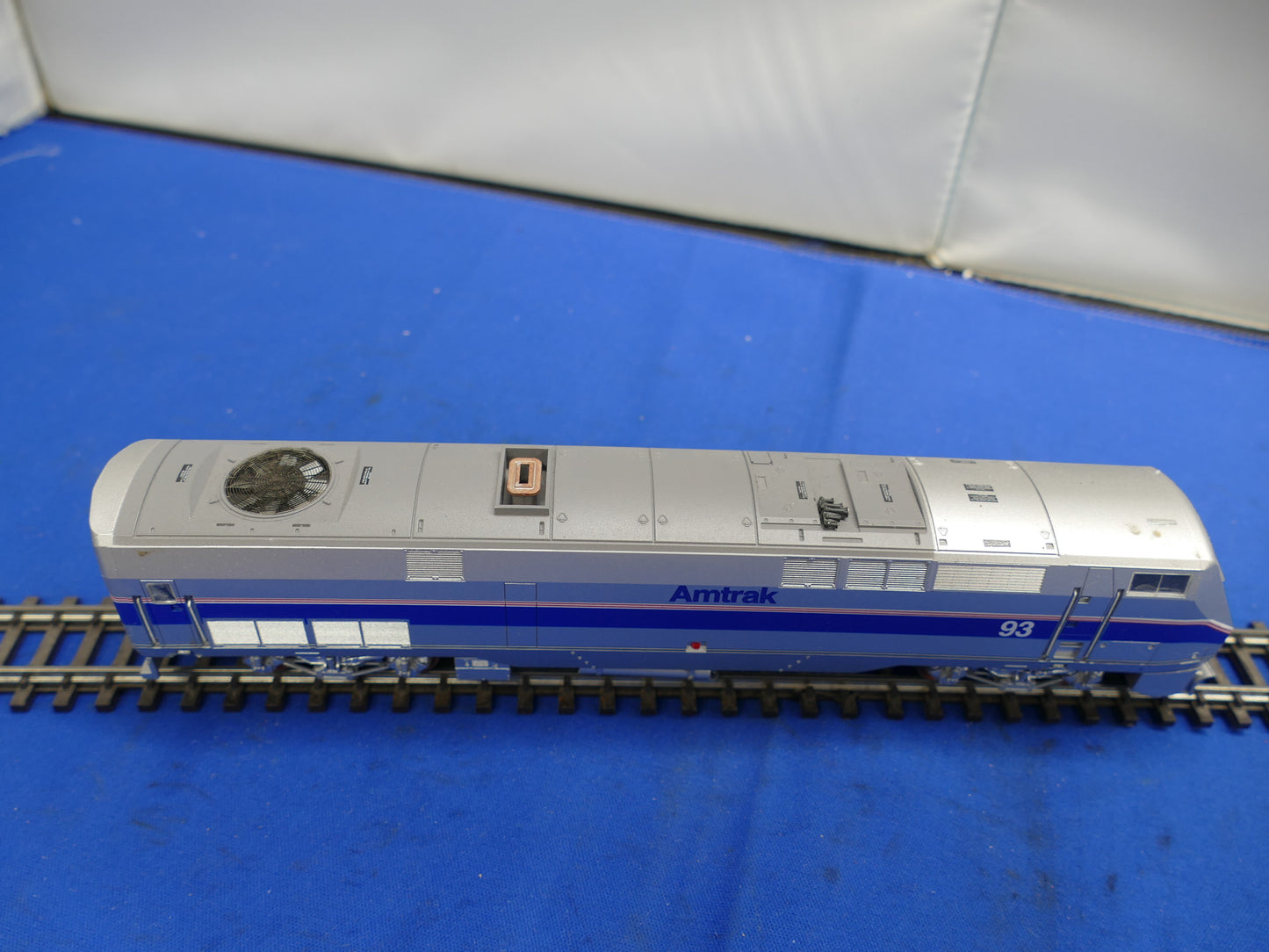 Athearn HO - #3658 AMD103 Amtrak No.1 (used)