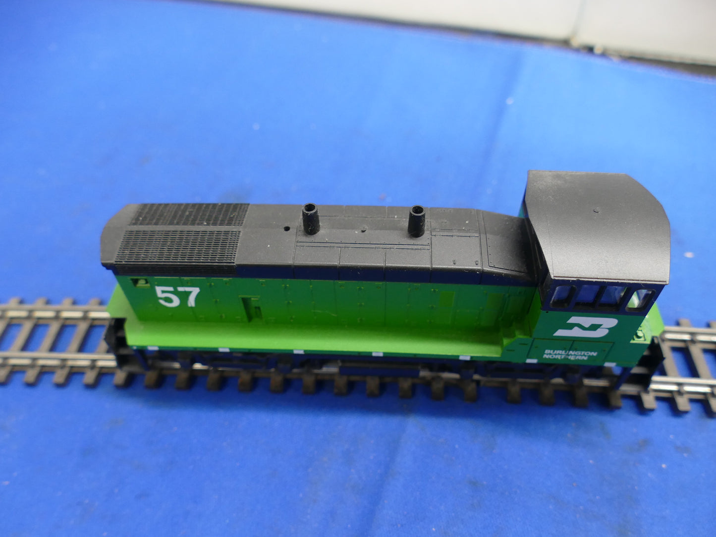 Athearn HO - #3902 SW1500 Switcher (used)