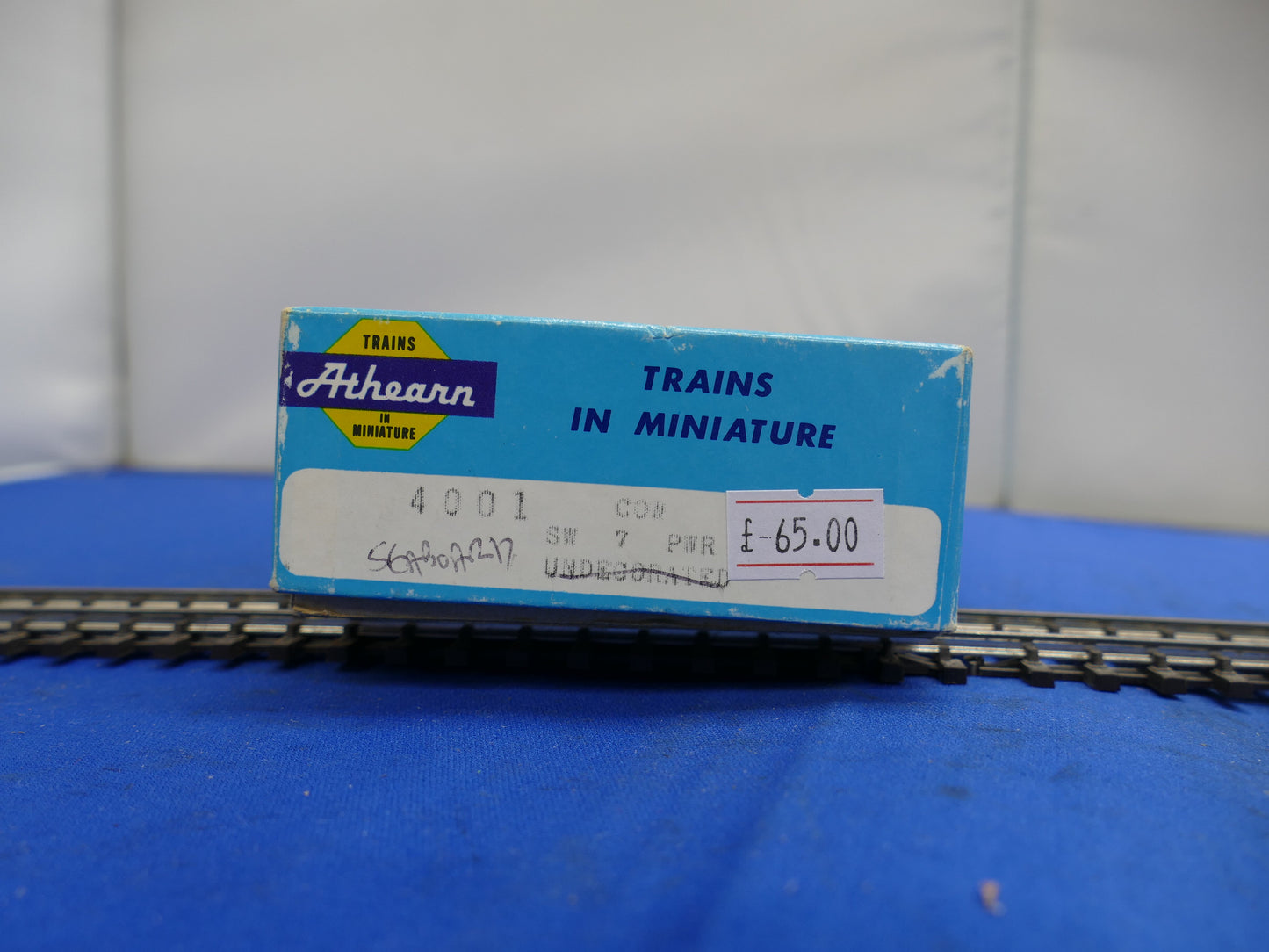 Athearn HO - #4001 "Seaboard" Switcher (used)