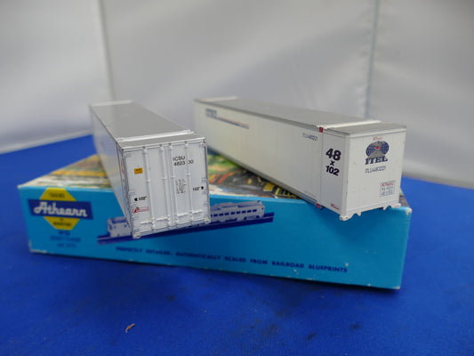 Athearn HO - #5704 Box of 2 Containers (used)