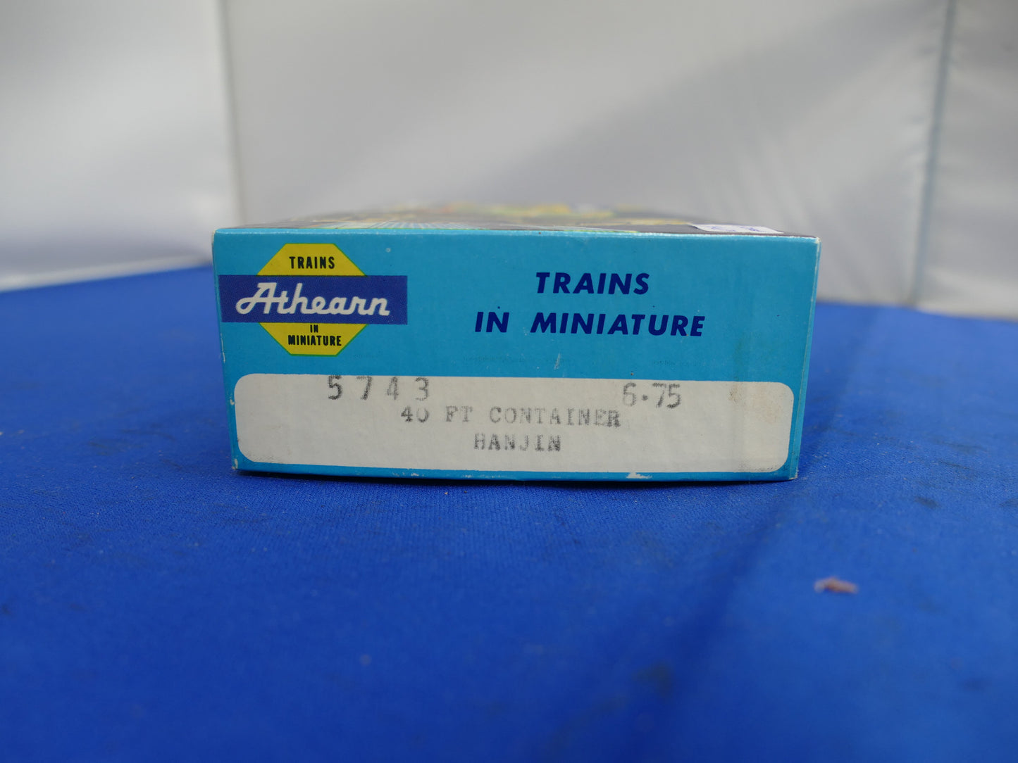 Athearn HO - #5743 Box of 2 Containers (used)