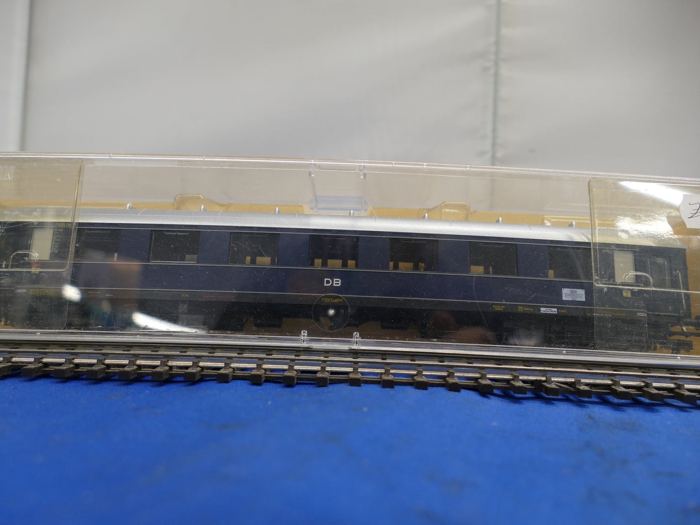 Fleischmann HO 5843 DB Express Baggage Car (used)