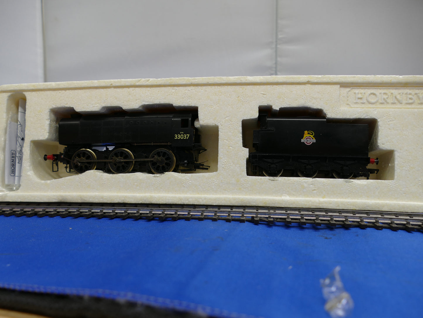 Hornby OO R2355 BR 0-6-0 Class QI Loco (used)