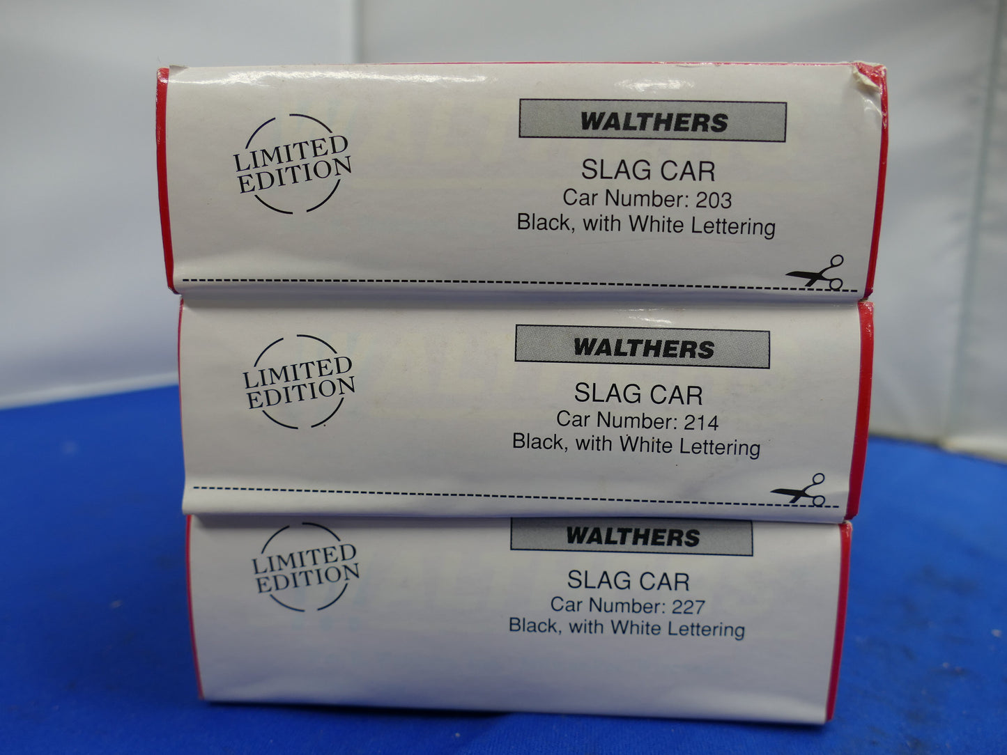 Walthers HO - Slag Car Kit Set of 3 (unused)