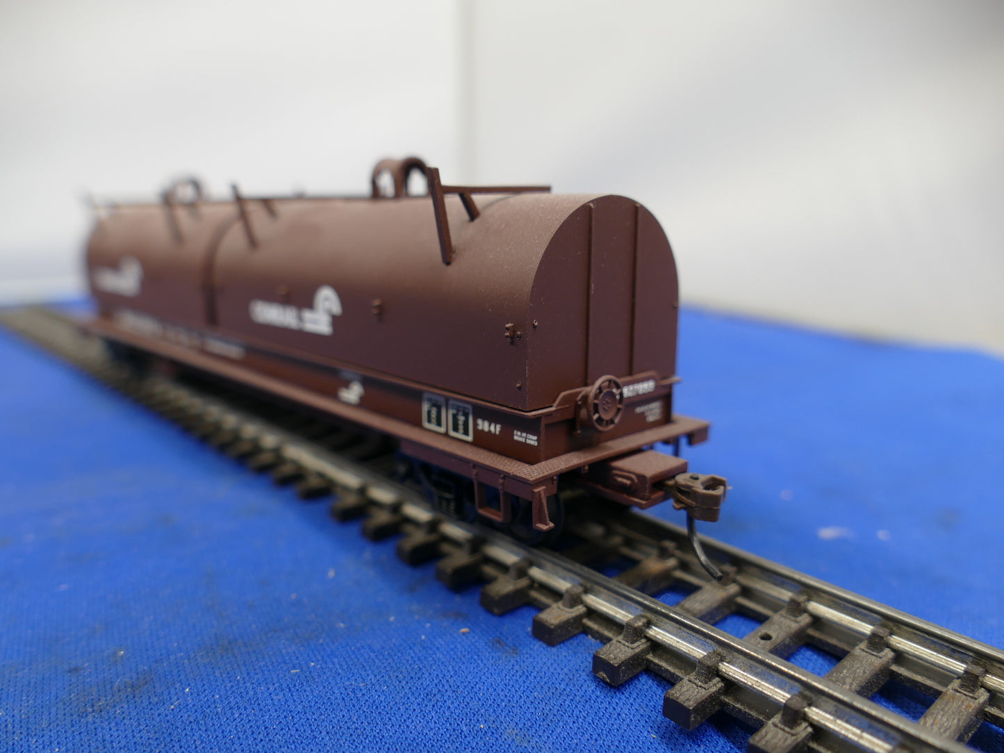 Walthers HO - Cushion Roll Car (used)